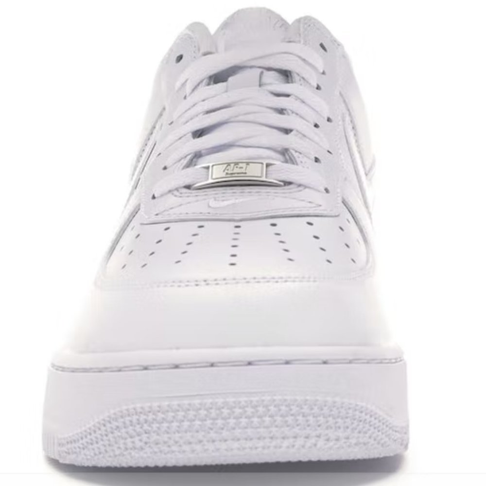 Nike Air Force 1 Low Supreme CU9225-100 MEN Sizs 10.5  White Red - Picture 4 of 7